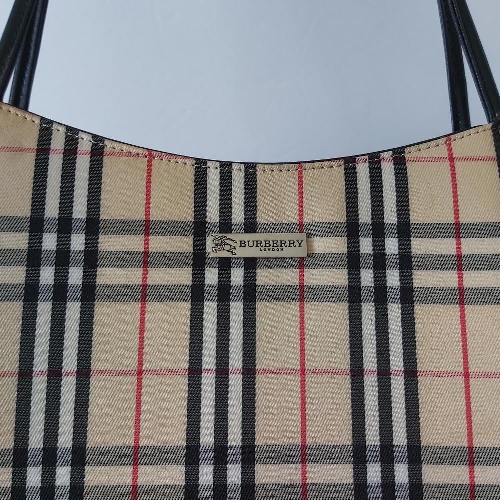 Hand bag
